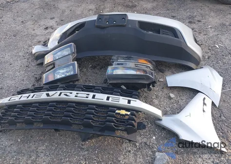 2019 Chevrolet Silverado 1500 Custom from USA, damaged, VIN 3GCPWBEHXKG277261